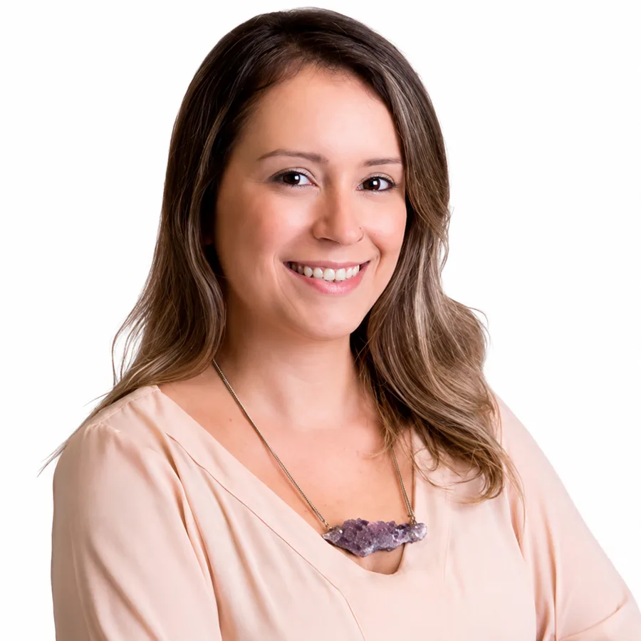 Gabriella Demarque — Especialista em Massagem e Shantala