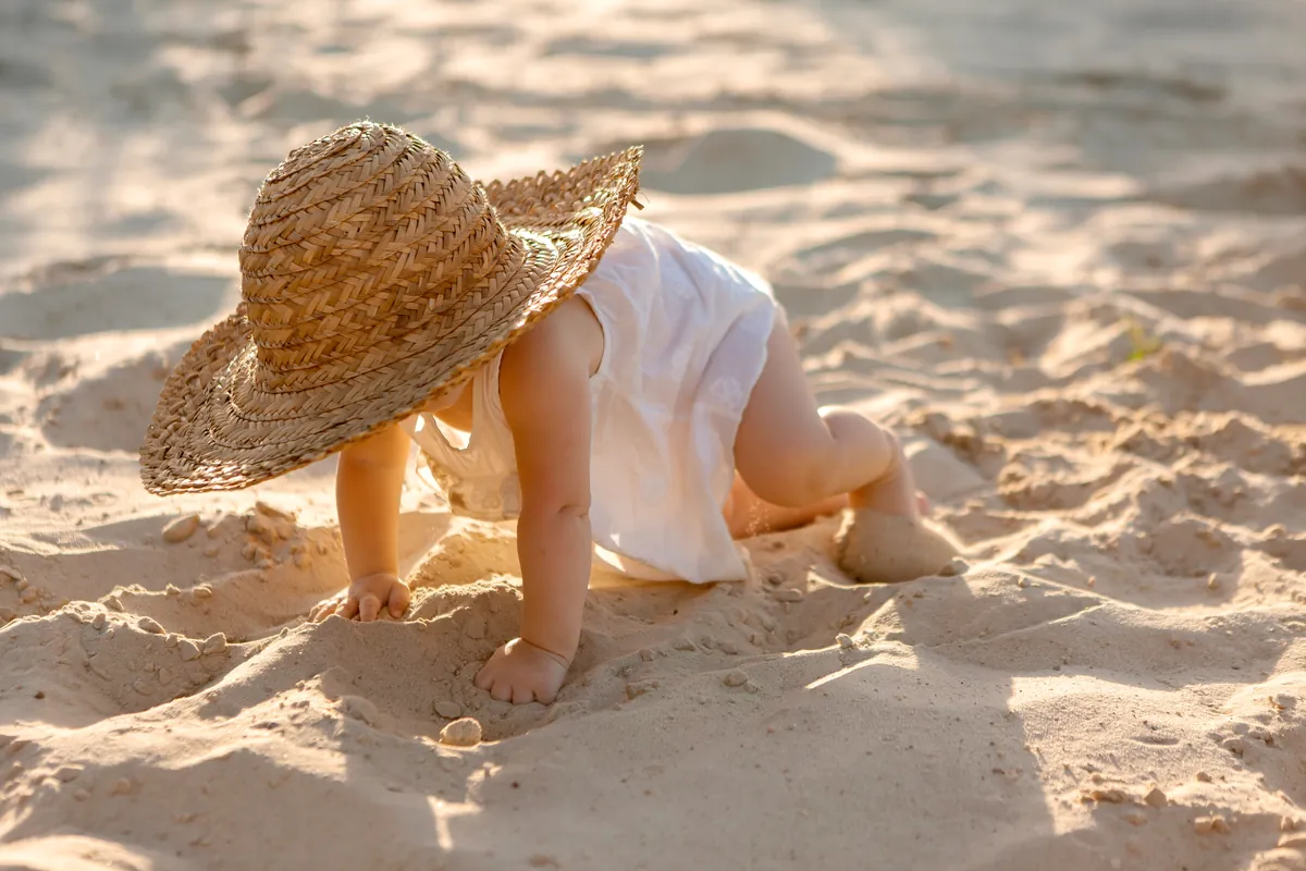 Tips for your baby’s first trip to the beach