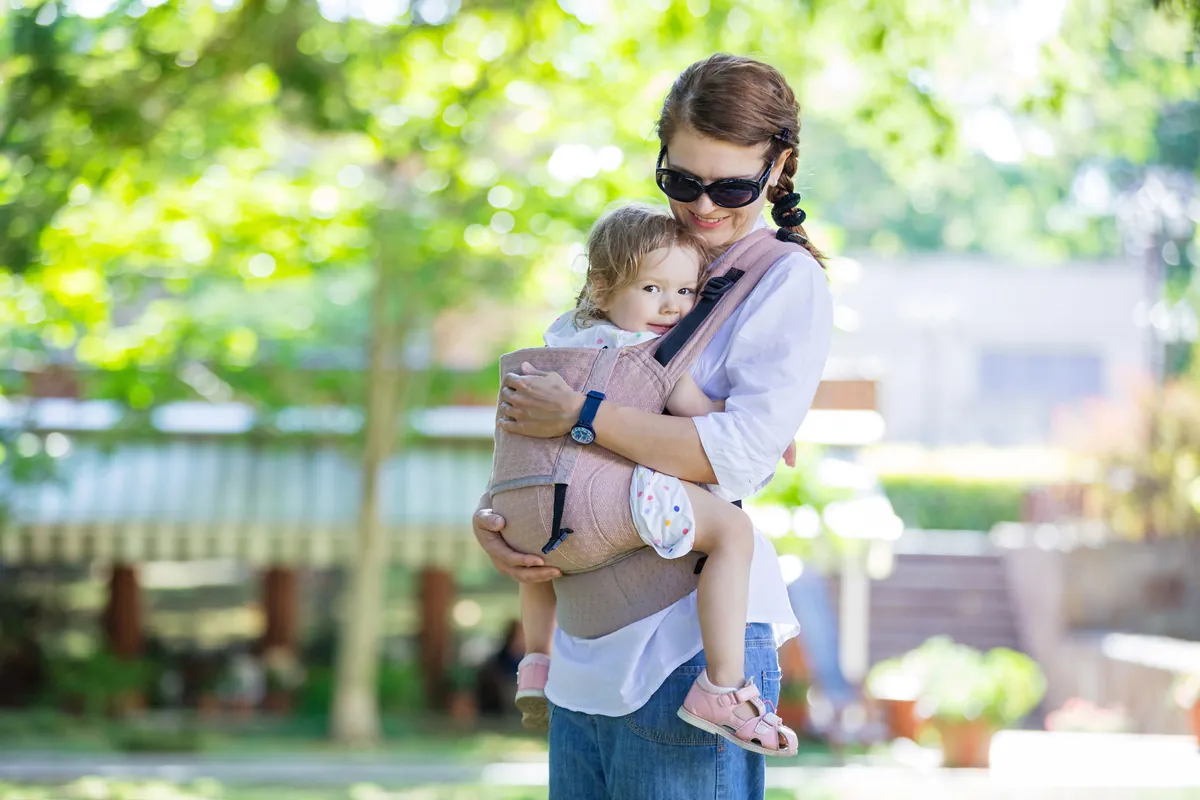 Sway with me: Benefits of dancing with your little one