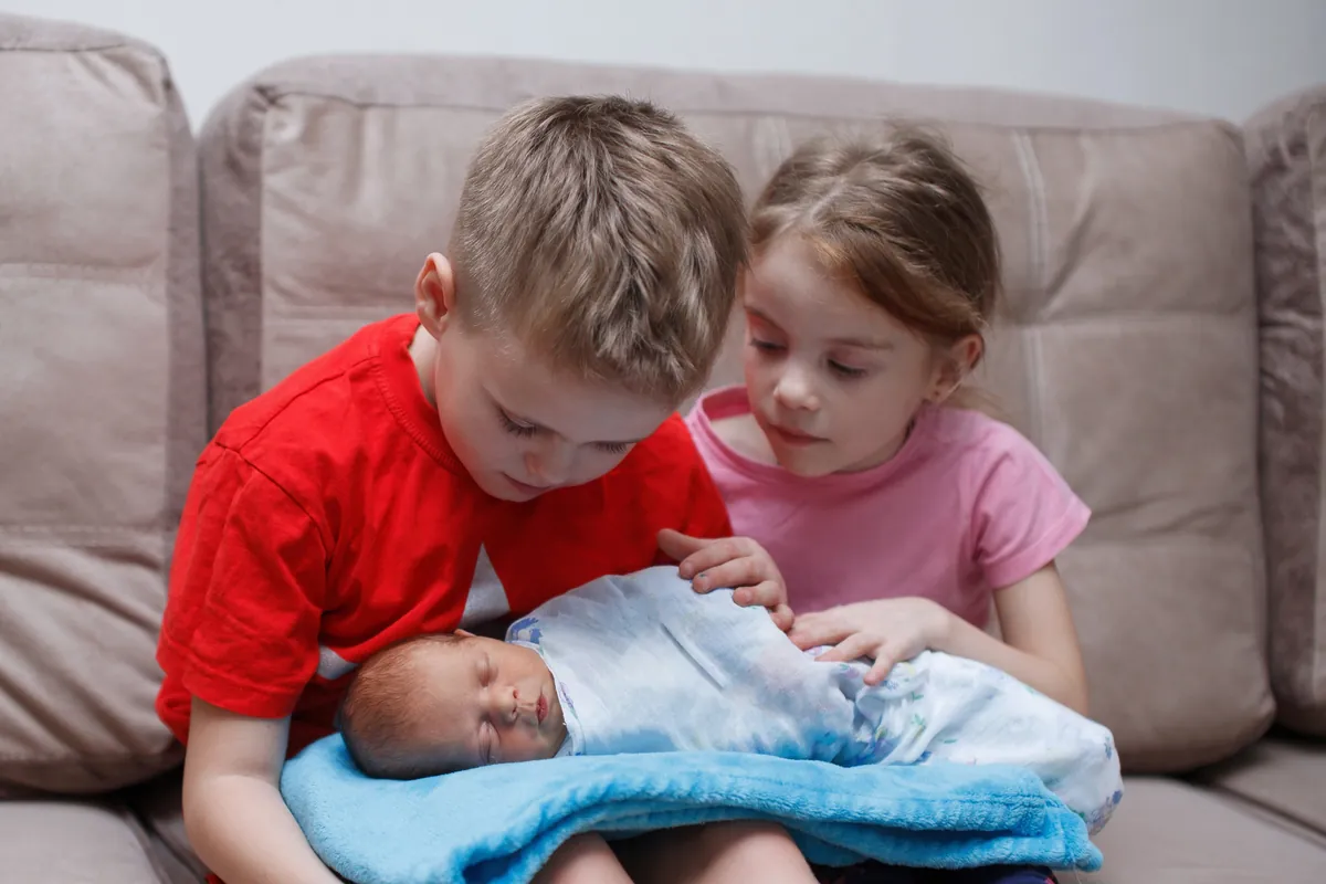 How to prepare my child for a new sibling