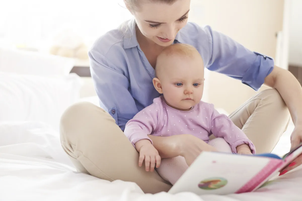 How to read to your 2-3 month old
