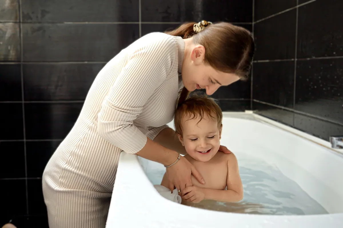 When should I switch my baby to a regular tub?