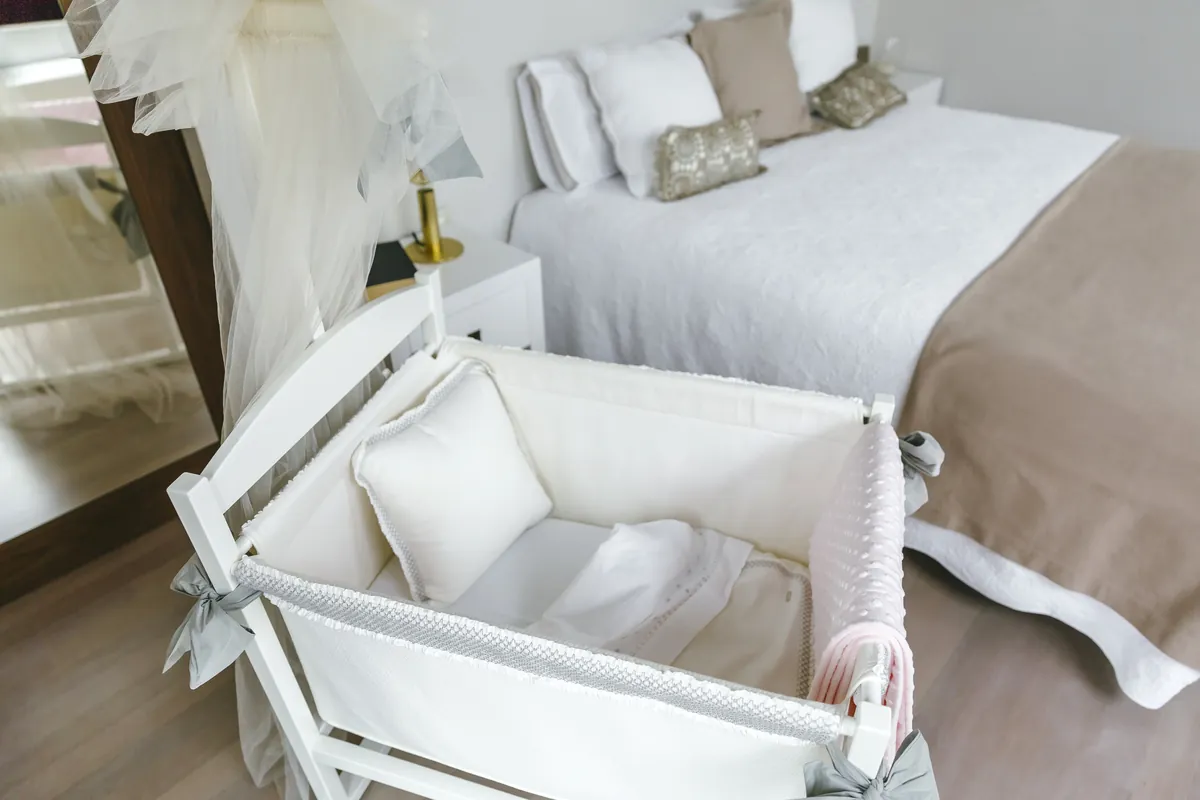 Safe Co-Sleeping