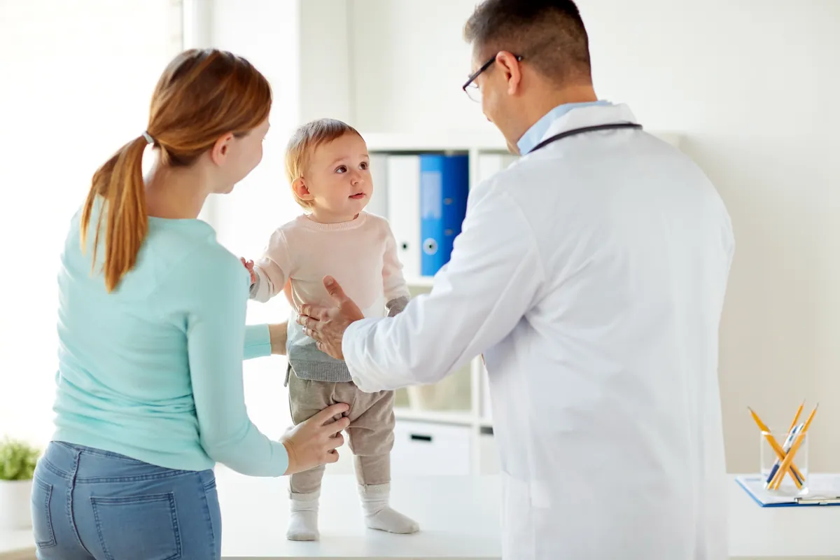 What is pinkeye, its symptoms, treatment, and how do you get it?