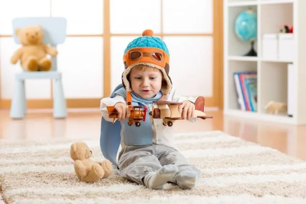 Toddler activities to nurture your child’s imagination