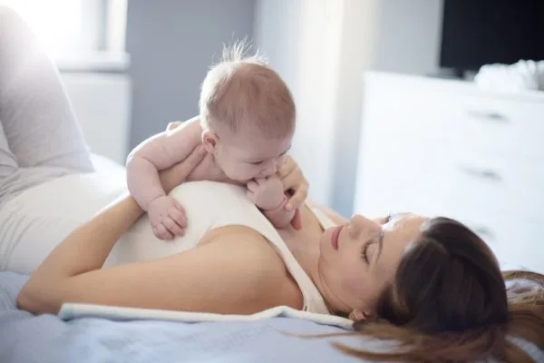 Head control: 1-2 months