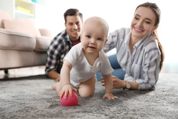 When Do Babies Crawl? – A Guide to Crawling